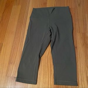 Lululemon olive green wunder under